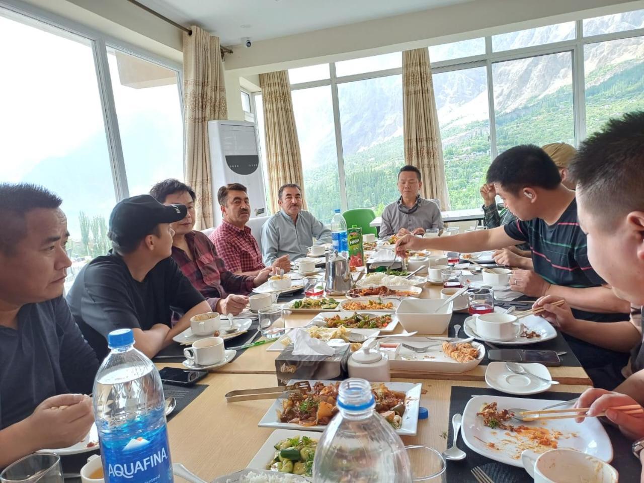 Hilltop Hotel, Hunza Karimabad  외부 사진